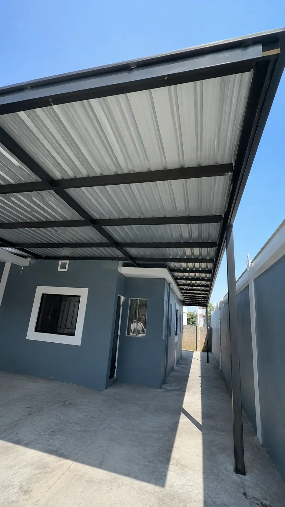Instalalción de techumbres de lámina estructural en Morelia